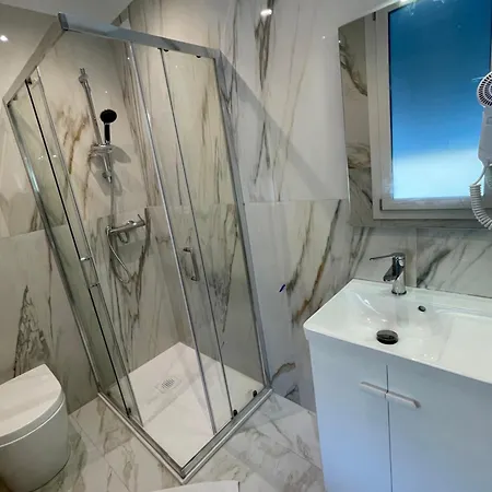 Safa Station בית הארחה 3*