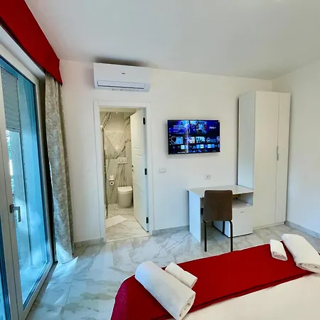 Safa Venice Station 3*