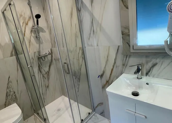 Safa Venice Station בית הארחה 3*