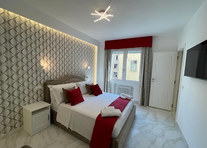 Safa Venice Station בית הארחה 3*