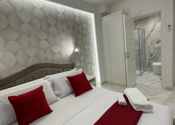 Safa Venice Station 3*