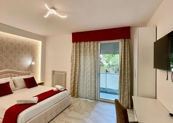 Safa Venice Station מסטרה