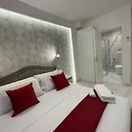 Safa Venice Station 3*